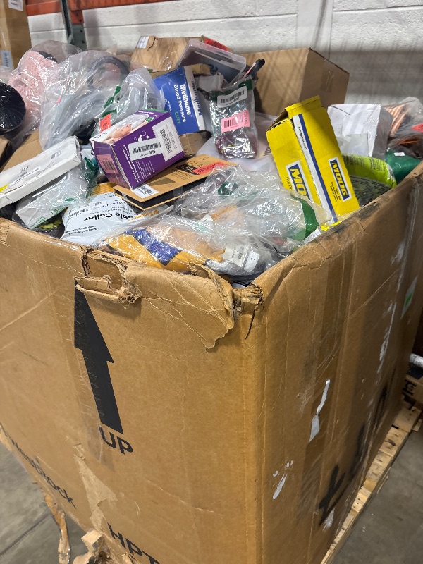 Photo 1 of *** NON REFUNDABLE *** **MUST BRING TRUCK TO PICK UP** TRASH/NON SELL PALLET