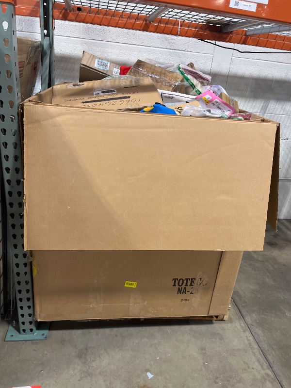 Photo 1 of *** NON REFUNDABLE *** 
TRASH/NON SELL PALLET
* MUST BRING TRUCK TO PICK UP**