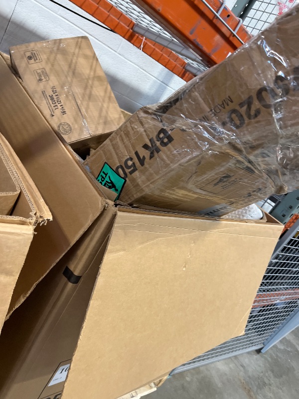 Photo 1 of *** NON REFUNDABLE *** 
TRASH/NON SELL PALLET
*MUST BRING TRUCK TO PICK UP*