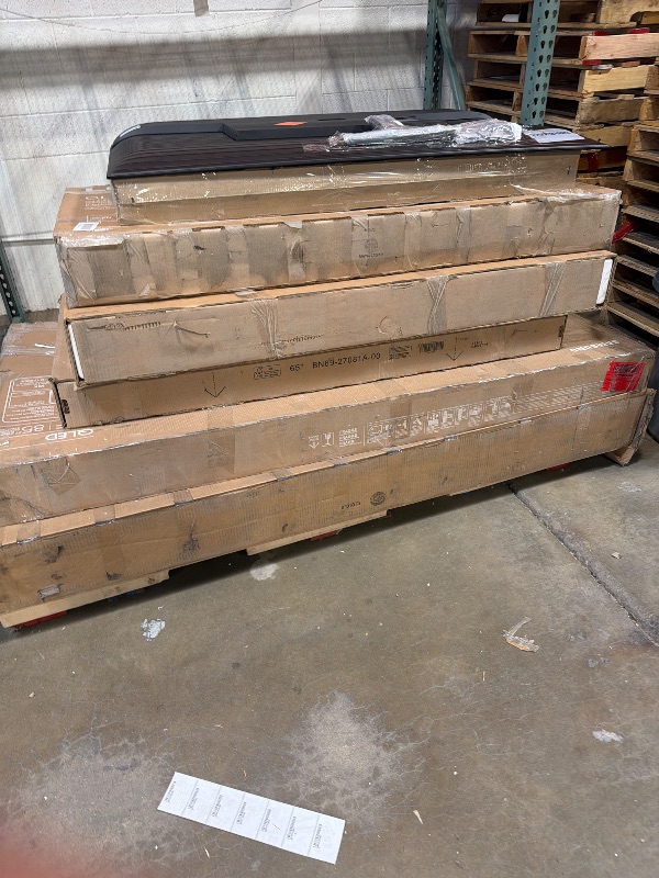 Photo 1 of *FINAL SALE/ NO RETURNSI
PALLET OF NON-FUNCTIONING TVS
QTY 7