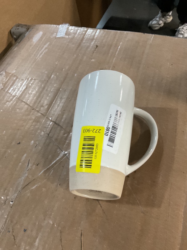 Photo 1 of (only one) famiware Milkyway Coffee Mugs, 20oz Large Coffee Mug, Ceramic Mug Set of 2 with Lid, Cup Set with Handle for Latte