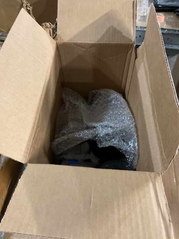 Photo 1 of (sold for parts only) Magic  Blender, Small, Silver, 11 Piece Set