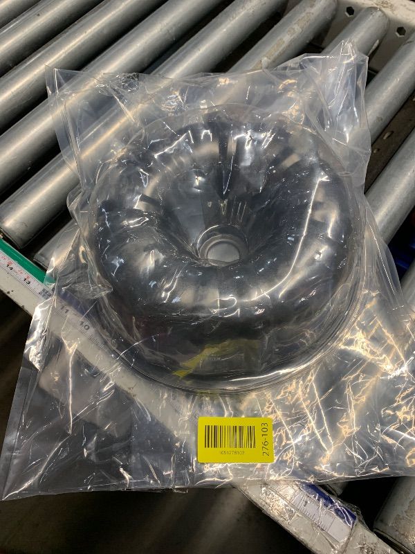 Photo 1 of ***DAMAGED - SEE NOTES***KITESSENSU 9 inch Non-Stick Cake Pans, 12 Cups Premium Fluted Pans for baking, Heavy Duty Carbon Steel Tube Baking Mold, Gray