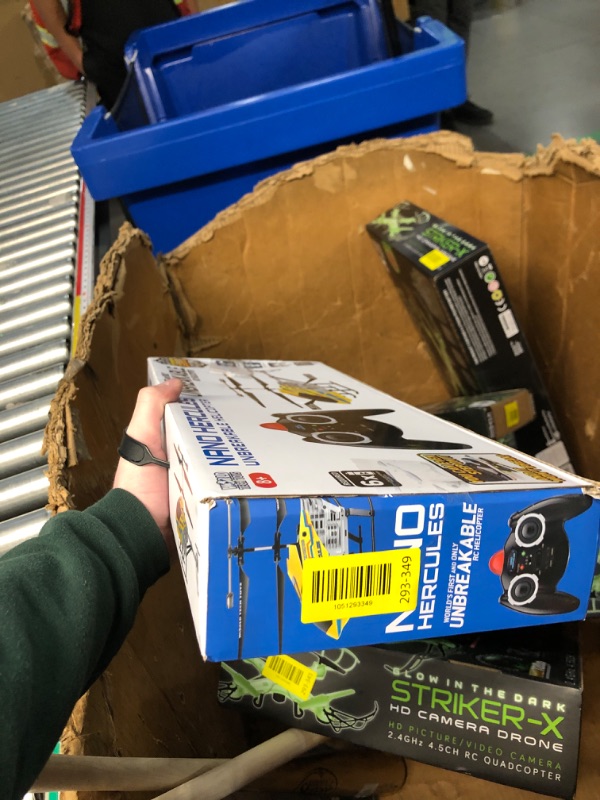 Photo 1 of ***DAMAGED - SEE NOTES/PICTURES***World Tech Toys Hercules Unbreakable Gyro RC Helicopter