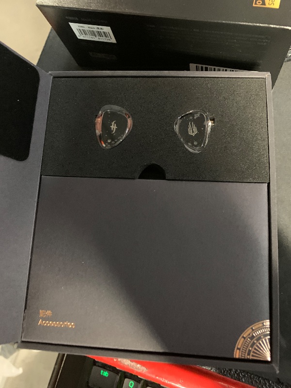 Photo 1 of **RIGHT EARBUD NON-FUNCTIONAL**Linsoul SIMGOT EM6L 1DD + 4BA Hybrid Driver in-Ear Monitor, Gaming Earbud, HiFi IEM Earphone with 3D-Printed Resin Housing, Detachable OFC Silver-Plated Cable for Musician Audiophile