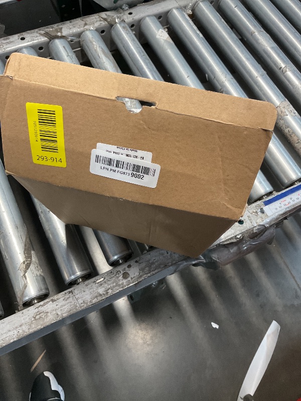 Photo 1 of *** ONLY 1***     BAXIA TECHNOLOGY Solar Lights Outdoor, Wireless 100 LED Solar Motion Sensor Lights Waterproof Security Wall Lighting Outside for Front Door, Backyard, Steps, Garage, Garden (2000LM, 4PACK)