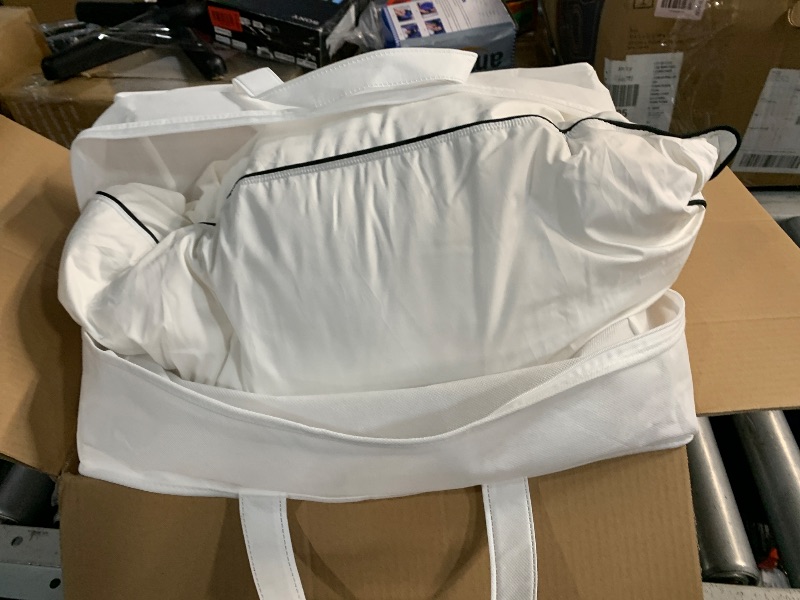 Photo 1 of ***(PARTIAL SET/ ONLY 1)***HYVIF White Down Pillow - Luxury Down Pillows Standard Size - High Fill Power 100% Cotton Shell - Soft and Support Down Bed Pillow - Pack of 2 (20 x 26”)