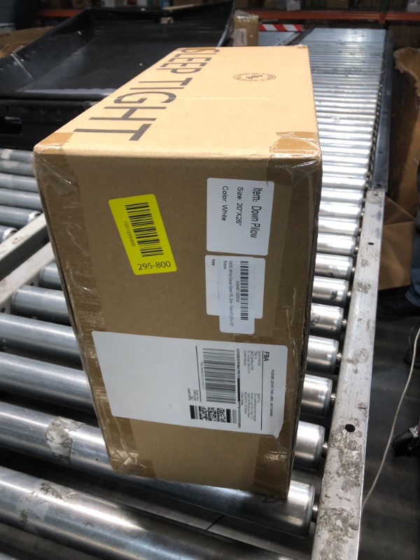 Photo 1 of ***(PARTIAL SET/ ONLY 1)***HYVIF White Down Pillow - Luxury Down Pillows Standard Size - High Fill Power 100% Cotton Shell - Soft and Support Down Bed Pillow - Pack of 2 (20 x 26”)