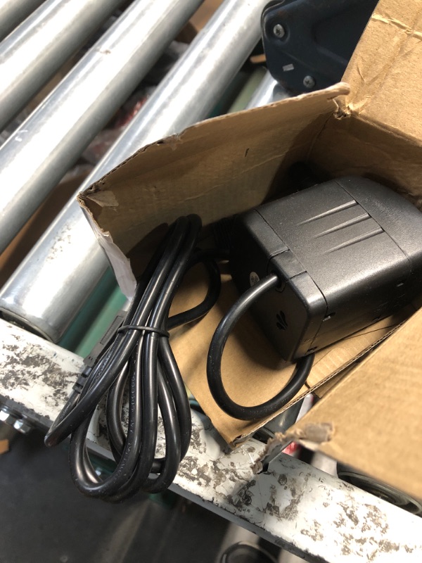 Photo 1 of (missing succion cups) GROWNEER 550GPH Submersible Pump 30W Fountain Water Pump, 2000L/H, with 7.2ft High Lift