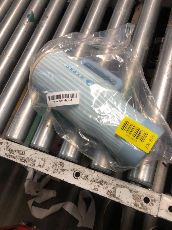 Photo 1 of ***DAMAGED - SEE NOTES/PICTURES*** HydroJug Traveler - 40 oz Water Bottle with Handle & Flip Straw - Fits in Cup Holder, Leak Resistant Tumbler-Reusable Insulated Stainless Steel & Rubber Base - Gifts for Women & Men, Cape Cod