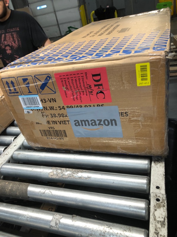 Photo 1 of **************INCOMPLETE ITEM, THIS IS ONLY 1 BOX IN A MULTI BOX SET*****************
Walsunny 4 Piece Patio Furniture Conversation Set Outdoor Wicker Rattan Chairs with Cushions and Table Black/Beige