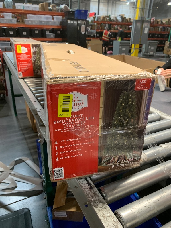 Photo 1 of 7ft Prelit Christmas Tree, Artificial Christmas Tree with 450 Warm White Lights, 1450 Branch Tips, Metal Stand and Hinged Branches