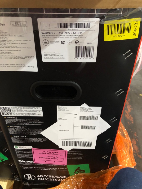 Photo 1 of ***FACTORY SEALED***Segway ZT3 Pro Electric Scooter, Up to 24.9 MPH, 43.5-Mile Range, Dual Suspension, Flash Charge, 1600W Peak Motor, Off-Road Scooter for Adults UL Certified (UL2272/2271)