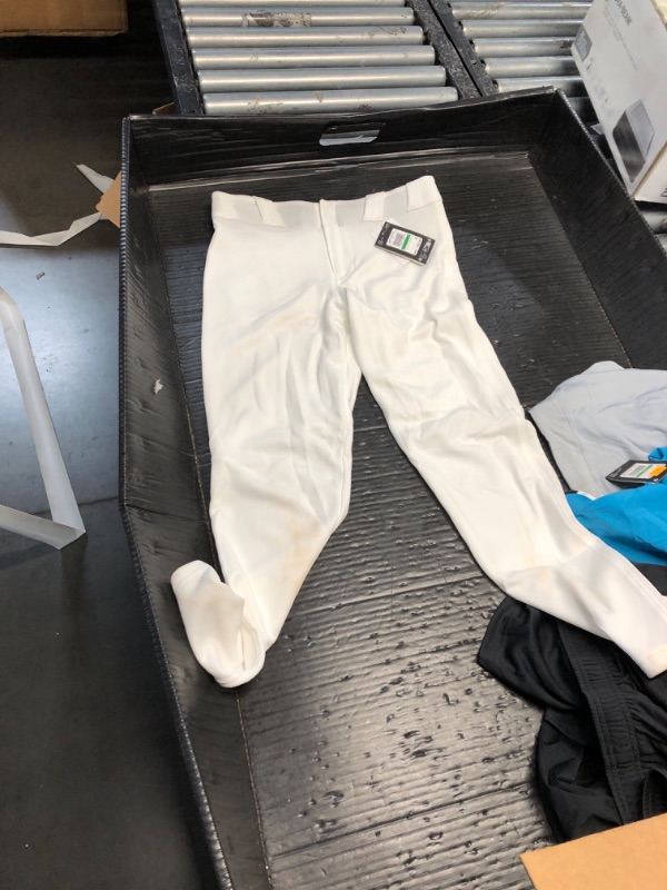 Photo 1 of ***(HEAVILY USED/ MINOR DAMAGE)***Under Armour Boys' Gameday Vanish 21 Pants, White (100)/Black, Youth Large