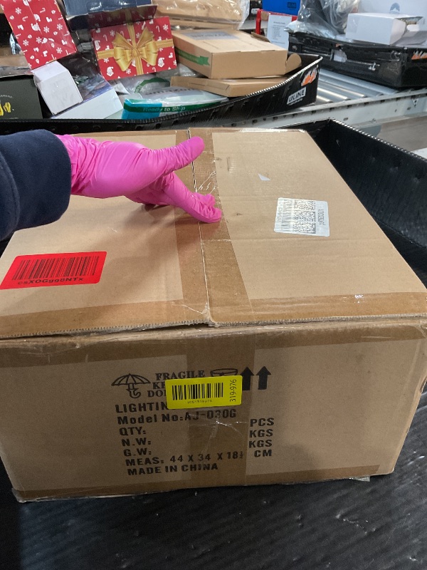 Photo 1 of ***LIKE NEW/OPEN BOX***
Crystal Chandelier, 5-Light Gold Chandelier for Dining Room Light Fixture, K9 Crystal Pendant Ceiling Light Fixture, Modern Candle Chandelier for Living Room Kitchen Island Entryway Bedroom