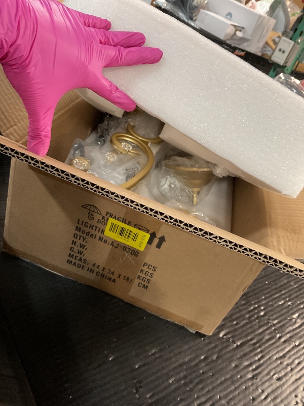 Photo 1 of ***LIKE NEW/OPEN BOX***
Crystal Chandelier, 5-Light Gold Chandelier for Dining Room Light Fixture, K9 Crystal Pendant Ceiling Light Fixture, Modern Candle Chandelier for Living Room Kitchen Island Entryway Bedroom