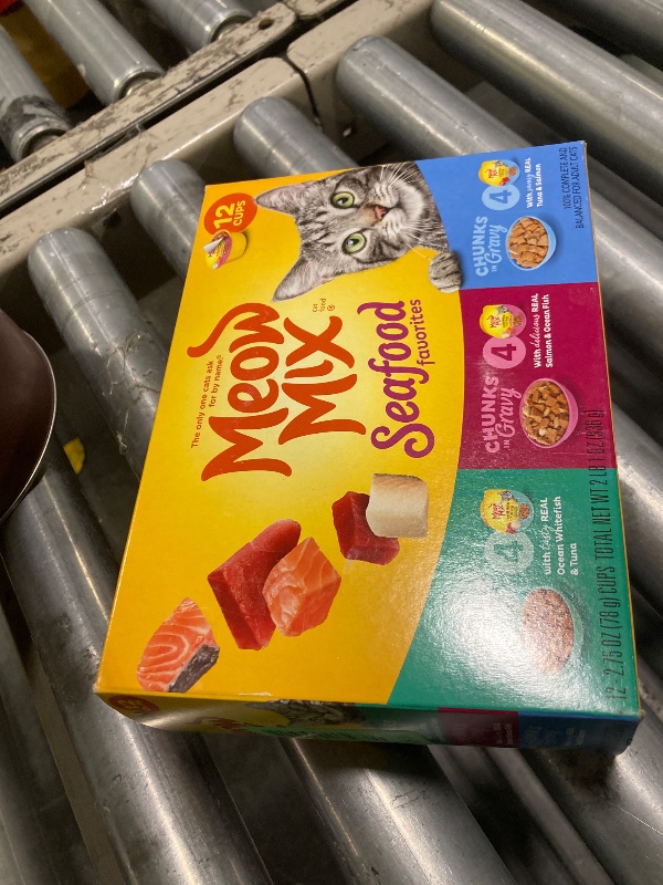 Photo 1 of ****EXPIRATION DATE 04/2026, NO REFUNDS, FINAL SALE*****
Meow Mix Savory Morsels Seafood Favorites Variety Pack, 2.75 oz Can (12 Pack)