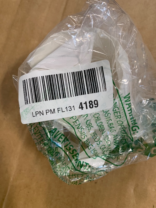 Photo 1 of ***USED***MUNBYN 2 Inch Circle Thermal Sticker Labels, Self-Adhesive Round Direct Thermal Labels for Business, 750 Sheets/1 Roll