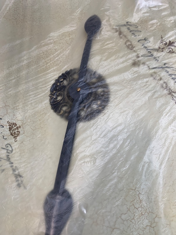 Photo 1 of ***SIMILAR***
Howard Miller Bingham Farms Wall Clock II 620-369 – Oversized Antique Design with Quartz Movement