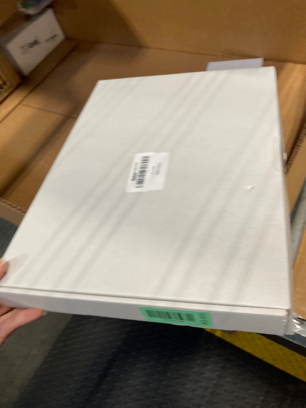 Photo 1 of ?White? Uphill Ramp Spare Parts Compatible with Roborock Q revo/Qrevo S/Qrevo Pro/Qrevo Plus/Qrevo MaxV Robot Vacuum Cleaner Base Station Bracket Ramp Plate Accessories