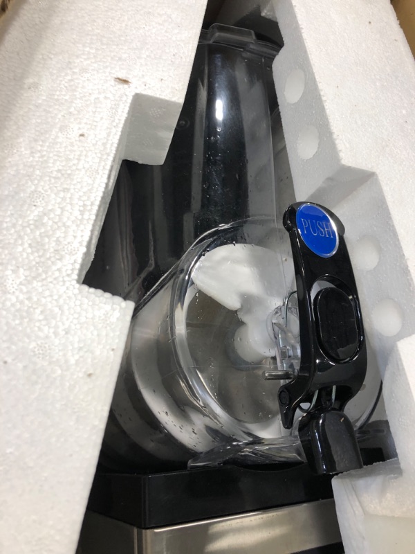 Photo 1 of **NON-FUNCTIONAL**
VEVOR Slushie Machine, 15L Single Tank Commercial Margarita Machine, 60 Cups Stainless Steel Margarita Smoothie Frozen Drink Machine, Slushy Machine for Home Party Restaurants Cafe Bars