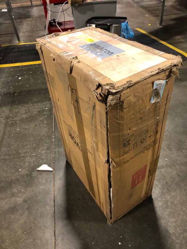 Photo 1 of **NON-FUNCTIONAL**
VEVOR Slushie Machine, 15L Single Tank Commercial Margarita Machine, 60 Cups Stainless Steel Margarita Smoothie Frozen Drink Machine, Slushy Machine for Home Party Restaurants Cafe Bars