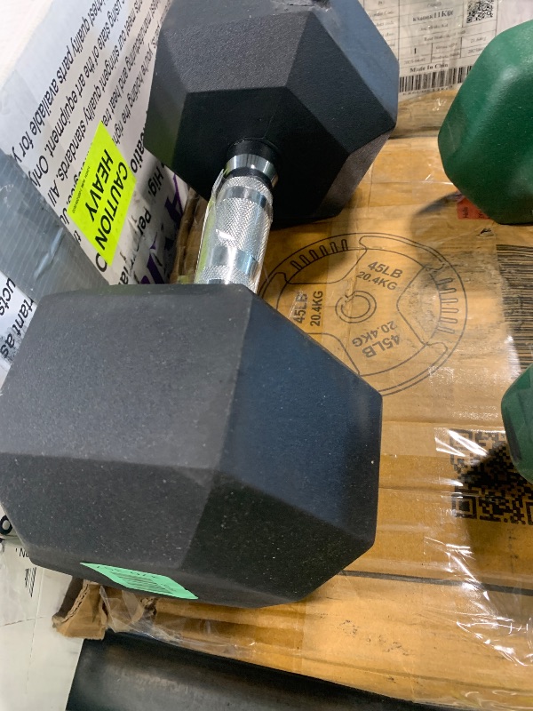 Photo 1 of ****SIMILAR***Amazon Basics Neoprene Coated Hexagonal Dumbbell Hand Weights for Workout, 30 Pounds, Pair, Dark Green