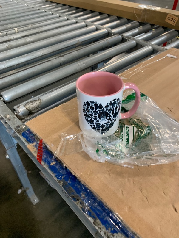Photo 1 of
Style In Print Ceramic Coffee Mug 11 Ounces Heart Image Holidays and Occasions Valentines Day Pink Inner Handle Tea Cup Valentines Day Pink Inner Handle