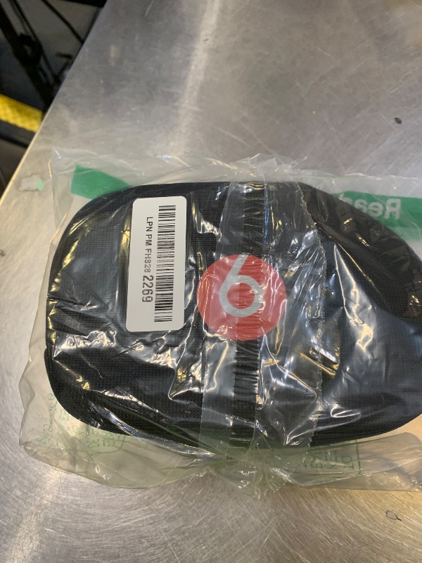 Photo 1 of Beats Studio Pro - Premium Wireless Over-Ear Headphones- Up to 40-Hour Battery Life, Active Noise Cancelling, USB-C Lossless Audio, Apple & Android Compatible - Navy