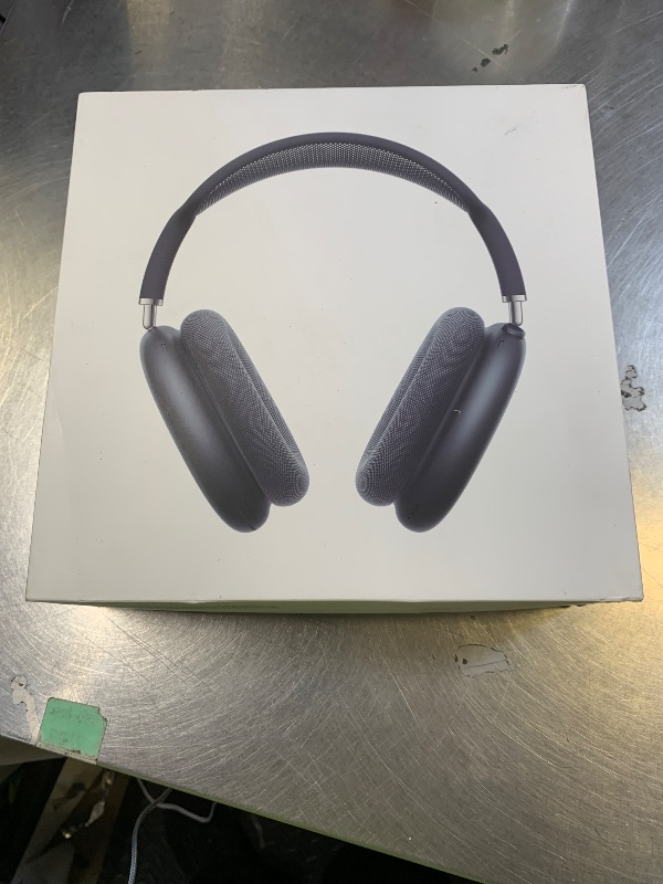 Photo 1 of Apple AirPods Max Wireless Over-Ear Headphones, Pro-Level Active Noise Cancellation, Transparency Mode, Personalized Spatial Audio, USB-C Charging, Bluetooth Headphones for iPhone - Midnight