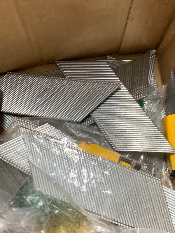 Photo 1 of (see all images) DEWALT DCA15200-2 Finishing Nail