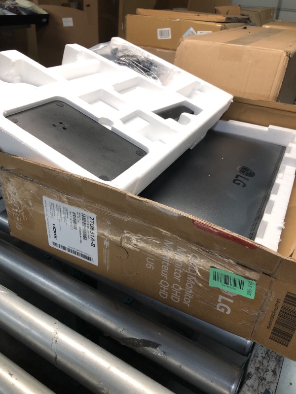 Photo 1 of *Check Notes* LG 27U631A-B 27-inch QHD (2560 x 1440) IPS Computer Monitor, 100Hz, 5ms, HDR10, Reader Mode, Flicker Safe, HDMI, USB Type-C 15W PD, Black