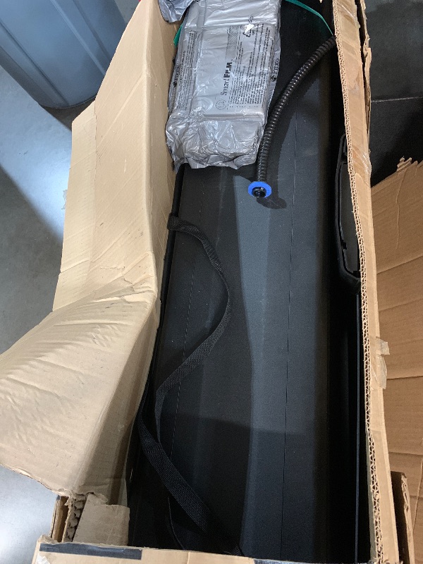 Photo 1 of (incomplete item) RealTruck Roll-N-Lock M-Series Retractable Truck Bed Tonneau Cover | LG223M | Fits 2019 - 2025 Chevy/GMC Silverado/Sierra