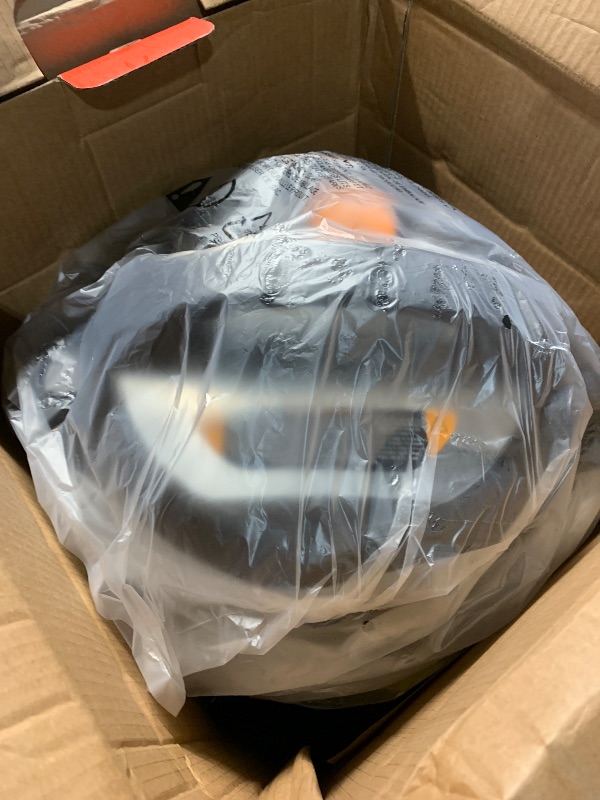 Photo 1 of **************MISSING THE INSIDE METAL POT************
Instant Pot Duo 7-in-1 Electric Pressure Cooker, Slow Cooker, Rice Cooker, Steamer, Sauté, Yogurt Maker, Warmer & Sterilizer, Includes App With Over 800 Recipes, Stainless Steel, 8 Quart