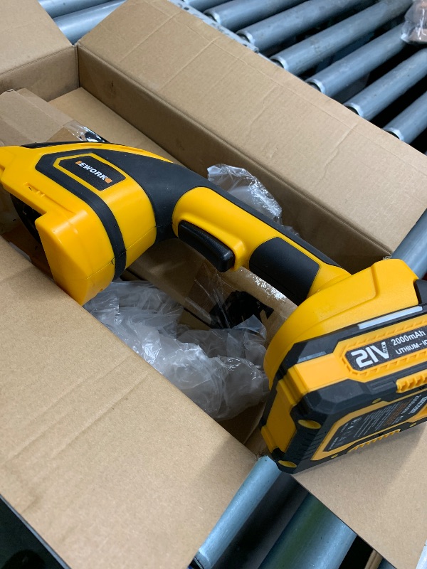 Photo 1 of (please see all images) Cordless Hedge Trimmer & Grass Shears 2-in-1 Handheld Small Electric Bush Trimmer with 2x2.0Ah Battery and Charger