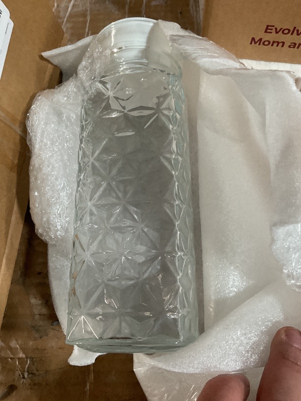 Photo 1 of (ONLY ONE) Gejoy 2 Pcs 40 oz Glass Juice Containers with Lids Glass Pitcher with Handle and Spout for Fridge Small Water Orange Juice Iced Tea Pitcher Clear Fridge Containers Milk Jug Jar Carafe for Home