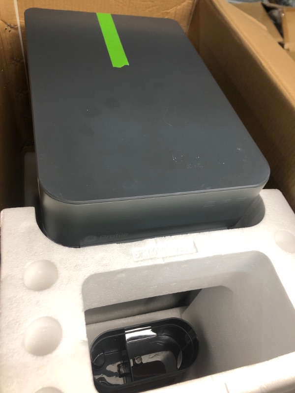 Photo 1 of (used)(minor damage) GE Profile Opal 2.0 XL with 1 Gallon Tank, Chewable Crunchable Countertop Nugget Ice Maker, Scoop Included, 38 lbs in 24 Hours