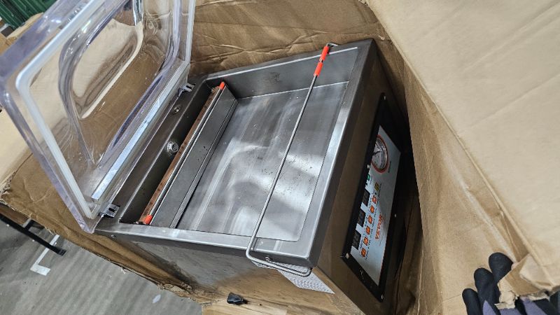 Photo 1 of ***PARTS ONLY***VEVOR Chamber Vacuum Sealer, 320W Sealing Power, Vacuum Packing Machine for Wet Foods, Meats, Marinades and More, Compact Size with 12.6 in Sealing Length, Applied in Home Kitchen and Commercial Use