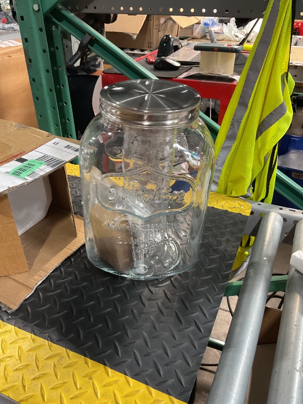 Photo 1 of ** MISSING STAND**

** MISSING STAND**

2 Gallon Glass Drink Dispensers For Parties,Beverage Dispensers With Stand And 100% Leakproof Stainless Steel Spigot.Glass Water Jug Dispenser,Lemonade Dispenser,Mason Jar.