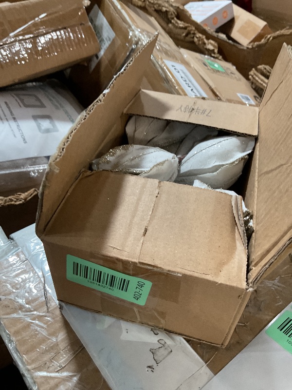 Photo 1 of (used/fair) Sggvecsy 10Pcs Christmas Glitter Flowers Christmas Tree Ornaments Artificial Poinsettia Flower Velvet Magnolia Stems Floral Picks for Xmas Wedding DIY Crafts Wreath Party Floral Decorations (White)