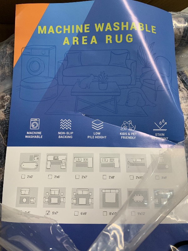 Photo 1 of (used)(see all images) GarveeHome Washable Area Rugs 5x7 Vintage Printed Accent with Non-Slip Backing, Stain-Resistant Oriental