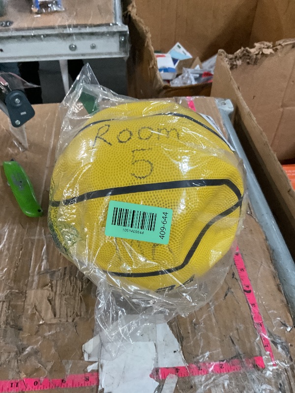 Photo 1 of * the ball has some writing on it *
Champion Sports Rubber Intermediate Basketball, Heavy Duty Pro-Style Basketballs, Premium Basketball Equipment, Indoor Outdoor - Sports Education Supplies (Size 6, Yellow)