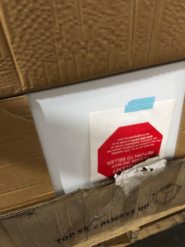 Photo 1 of **********FOR PARTS ONLY- FREEZER LIGHT UP WHEN PLUGGED IN BUT DOES NOT COOL**************
BLACK+DECKER 7.0 Cu. Ft. Chest Freezer, Holds up to 245 Lbs. of Frozen Food with Organizer Basket