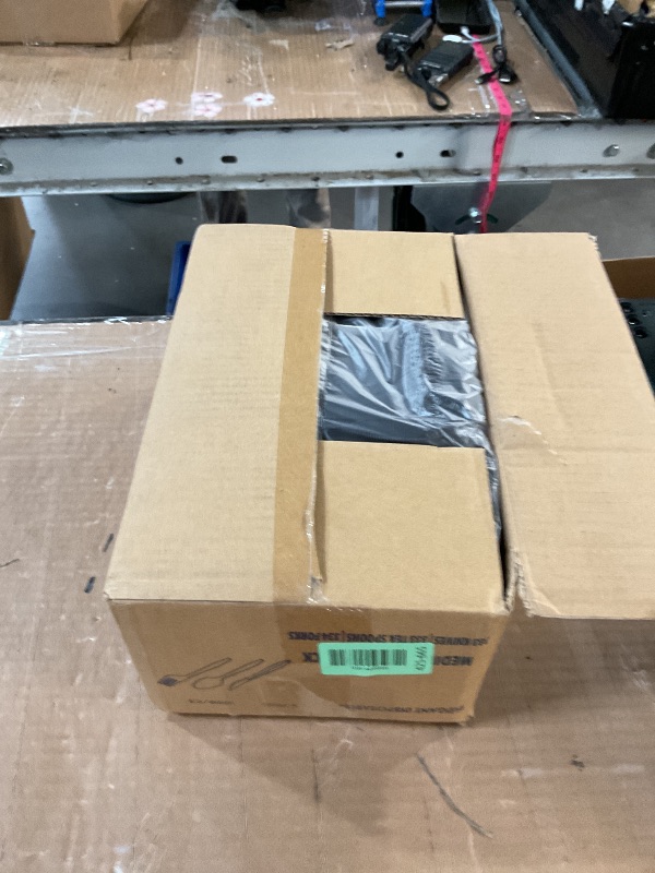 Photo 1 of 1,000 Plastic Disposable Cutlery Bulk Variety Pack Black Medium Weight Includes 334 forks, 333 knives, 333 soup spoons, Disposable Silverware Plastic Cutlery