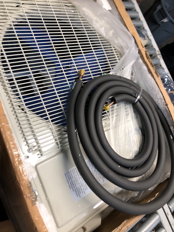 Photo 1 of (incomplete item)(see all images) Mini Split Air Conditioner 9000 BTU with 18.5 SEER2 Efficiency, Smart Split Unit AC Cooling/Heating Up to 450 Sq.Ft