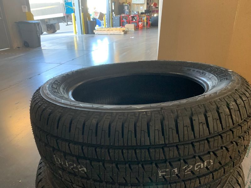 Photo 1 of (scuffs)
Bridgestone Tire DUELER HL ALENZA All Season - 275/55R20 111S