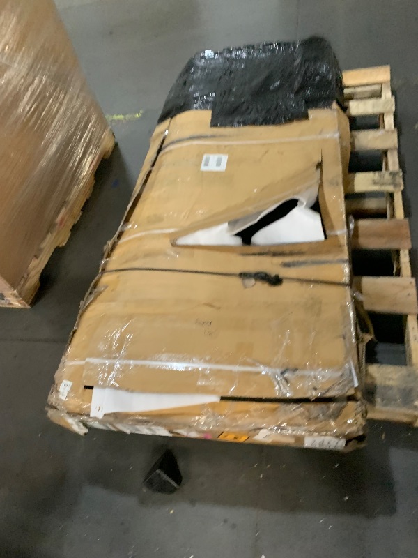 Photo 1 of (truck/trailerpick up only)
Armordillo CoveRex TFX Low Profile Hard Tri-Fold Tonneau Cover+Diamond Plate Rubber Truck Bed Mat|Fits 2005-2010 Dodge / 2011 Ram Dakota 6.5 Ft 78" Bed|28724712|Aluminum|Truck Bed Cover|Truck Mat