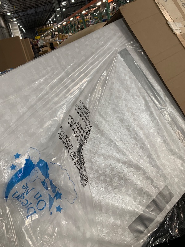 Photo 1 of (minor cut on mattress)
Dream On Me Honeycomb Orthopedic Firm Fiber Standard Baby Crib Mattress, Greenguard Gold and JPMA Certified, 5” Fiber Core Optimum Support, Fits Crib and Toddler Bed, Waterproof Vinyl Cover