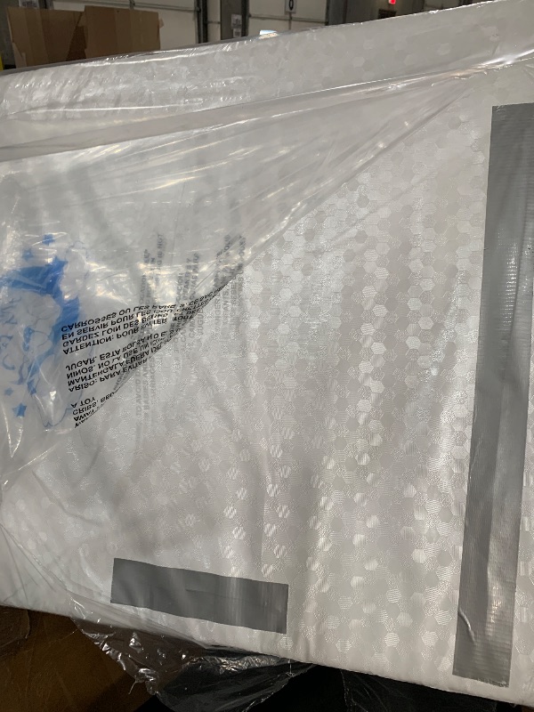 Photo 1 of (minor cut on mattress)
Dream On Me Honeycomb Orthopedic Firm Fiber Standard Baby Crib Mattress, Greenguard Gold and JPMA Certified, 5” Fiber Core Optimum Support, Fits Crib and Toddler Bed, Waterproof Vinyl Cover