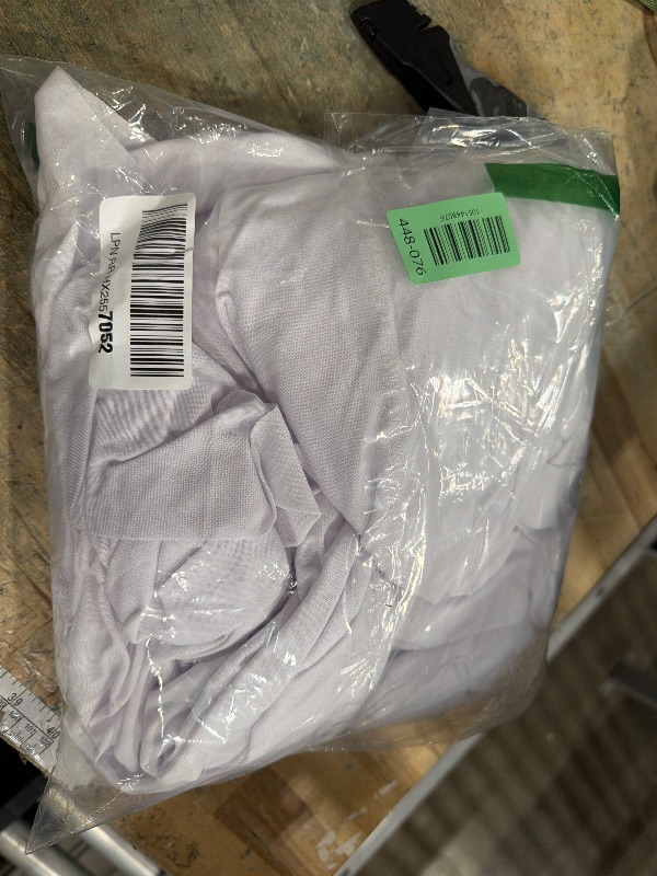 Photo 1 of 1 Pack White Table Clothes for 6 Foot Rectangle Tables, One-Piece Wrinkle Resistant Stretch Spandex Table Covers with Skirt for Event Banquet Wedding Birthday Party